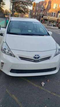 Toyota prius V - cars & trucks - by owner - vehicle automotive sale for sale in Long Island City, NY