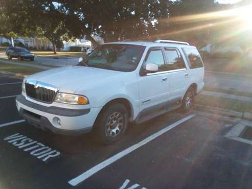 1999 Lincoln Navigator - cars & trucks - by owner - vehicle... for sale in North Port, FL