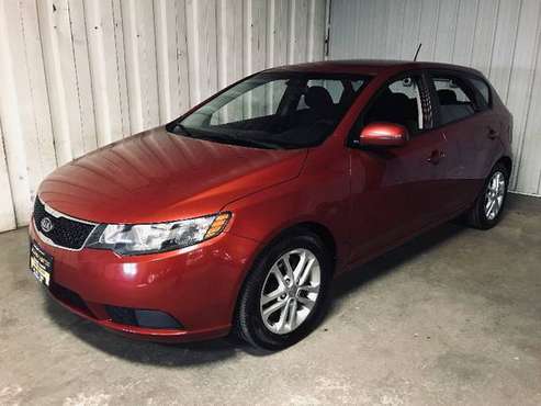 2011 Kia Forte 5-Door EX - cars & trucks - by dealer - vehicle... for sale in Madison, WI