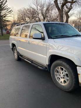 2005 Chevy Suburban Z71 - cars & trucks - by owner - vehicle... for sale in Lakeville, MN