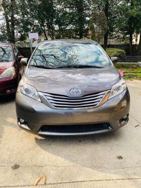 Toyota Sienna XLE 2016 for sale in Rockville, District Of Columbia