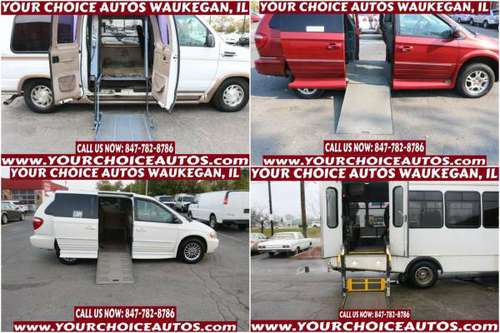 1997 FORD E-150 HANDICAP WHEELCHAIR / MOBILITY VAN HYDRAULIC LIFT... for sale in Chicago, WI