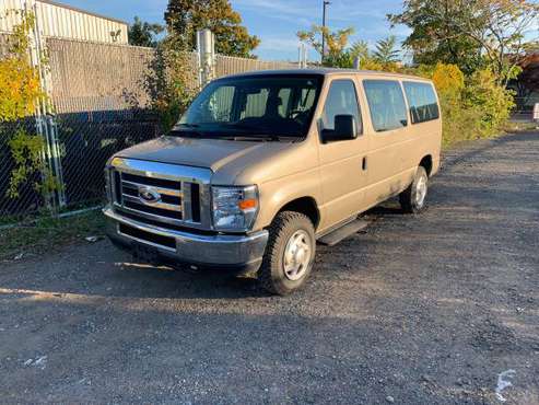 Ford E-350 for sale in Medford, NH