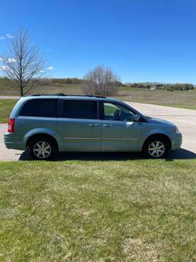 2009 Chrysler Town & Country Touring for sale in Traverse City, MI