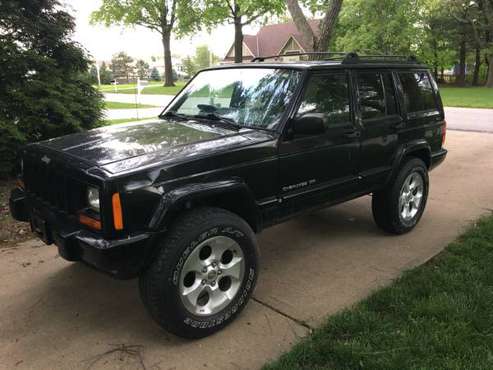 2001 Jeep Cherokee XJ Limited for sale in Overland Park, MO