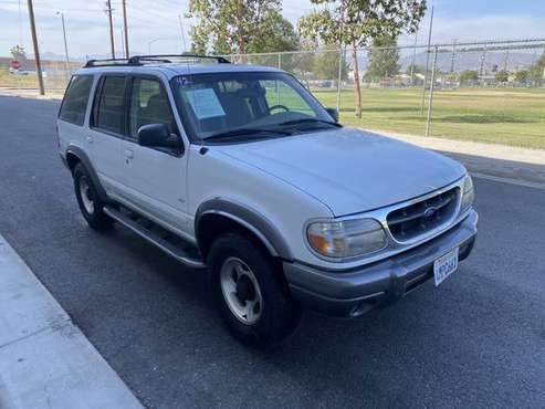 2000 Ford Explorer XLS AFFORDABLE IN GOOD CONDITION! - cars & for sale in Arleta, CA