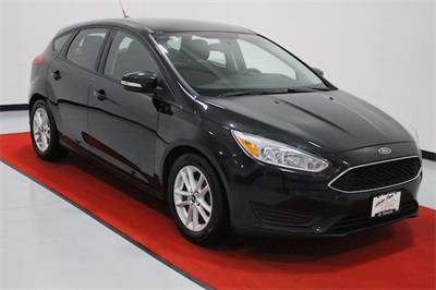 2015 Ford Focus SE - cars & trucks - by dealer - vehicle automotive... for sale in Waite Park, MN