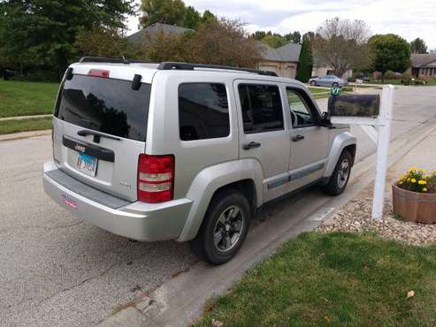 Postal 2008 Jeep Liberty right hand drive (RHD) for sale in Chatham, IL
