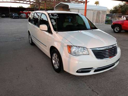 Town & Country 2013. 3495 down - cars & trucks - by owner - vehicle... for sale in palmview, TX