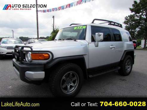 2008 Toyota FJ Cruiser 4WD AT ~FINANCE EVERYONE~* - cars & trucks -... for sale in Mooresville, NC