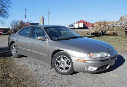 02 olds aurora low miles - cars & trucks - by owner - vehicle... for sale in Granton, WI