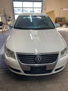 2008 VOLKSWAGEN PASSAT - cars & trucks - by dealer - vehicle... for sale in Perry, IA