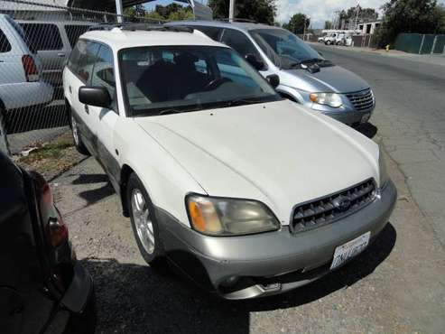 2001 SUBARU LEGACY OUTBACK !! SUPER DEAL !! for sale in Gridley, CA