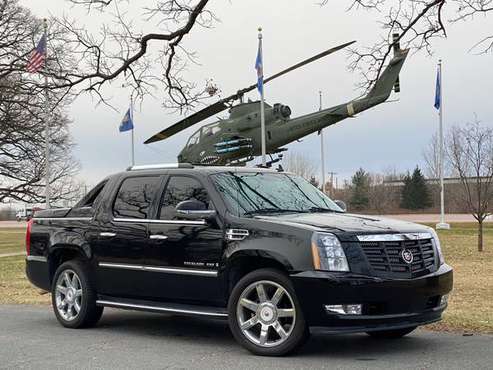 2009 CADILLAC ESCALADE EXT - cars & trucks - by dealer - vehicle... for sale in Eden Prairie, MN