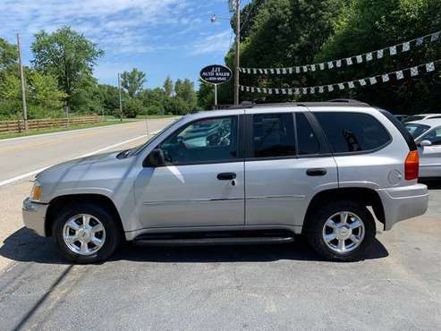 2007 GMC Envoy SLE 4X4 Sport Utility 4-Door - cars & trucks - by... for sale in Dayton, OH