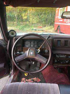 Make an offer-1985 Chevy Monte Carlo with title for sale in Pine Lake, GA