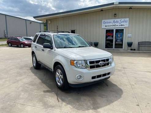 2012 Ford Escape FWD XLT FREE WARRANTY! FREE CARFAX - cars & for sale in Catoosa, AR