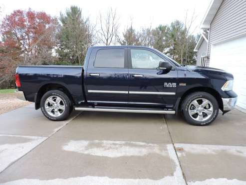 2018 Dodge Ram Big Horn 4X4 Crew Cab - cars & trucks - by owner -... for sale in Barneveld, WI