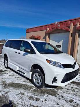 ADA Wheechair Accesible 2020 Toyota Sienna - - by for sale in Anchorage, AK
