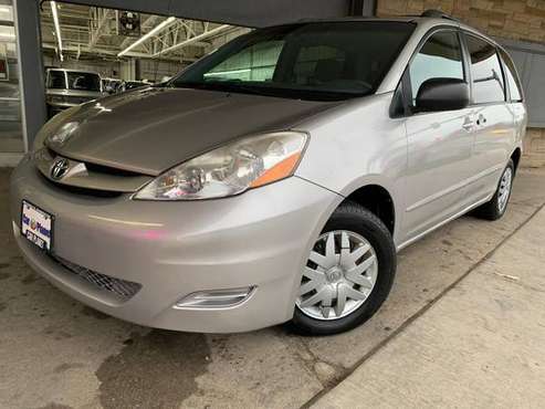 2006 TOYOTA SIENNA - cars & trucks - by dealer - vehicle automotive... for sale in MILWAUKEE WI 53209, WI