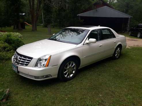 2010 Cadillac DTS for sale in Roosevelt, MN