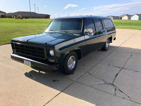 1979 Chevrolet Suburban 2WD - cars & trucks - by owner - vehicle... for sale in URBANDALE, IA