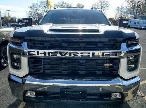 2020 Chevy Silverado 2500 Crew Cab LT 4 4 (6 6 Gas Engine) - cars & for sale in Loves Park, IL