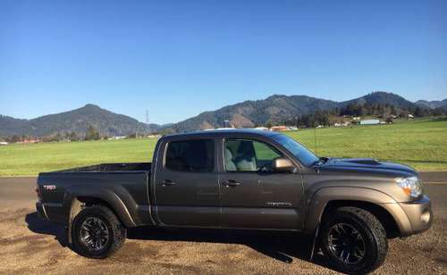 Toyota Tacoma TRD 4 door - cars & trucks - by owner - vehicle... for sale in Portland, OR