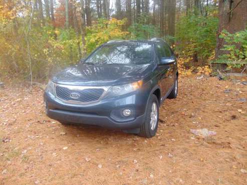 2011 Kia Sorento - cars & trucks - by owner - vehicle automotive sale for sale in Oxford, MA