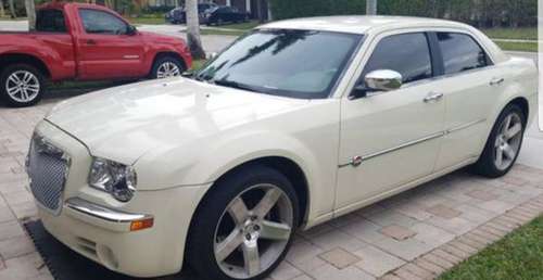 Chrysler 300c 5.7 HEMI Heritage Edition for sale in Pembroke Pines, FL