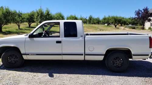 95 silverado 1/2 ton - cars & trucks - by owner - vehicle automotive... for sale in Camino, CA