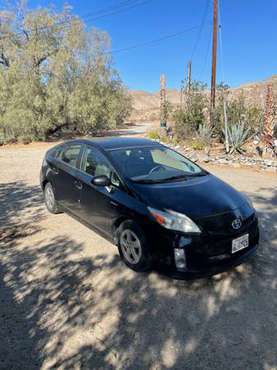 2010 Prius IV New Main battery - cars & trucks - by owner - vehicle... for sale in Desert Hot Springs, CA