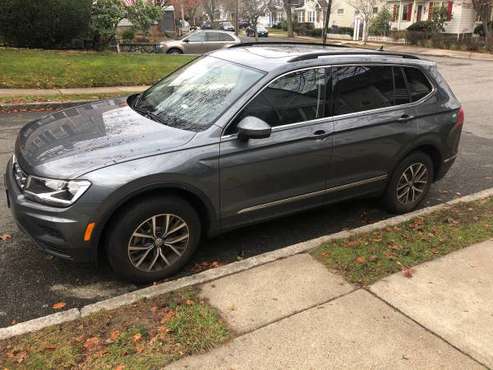 VW Tiguan 2.0 SE 4motion - cars & trucks - by owner - vehicle... for sale in West Roxbury, MA