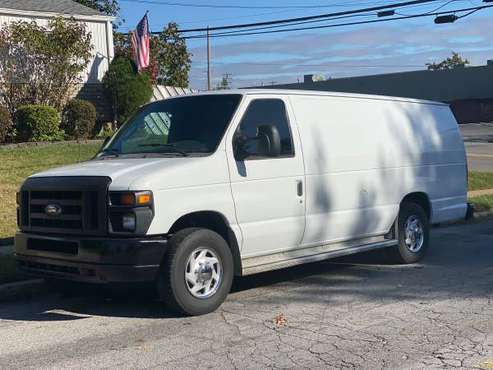 2008 Ford E350 (with inventory) for sale in Plainview, NY