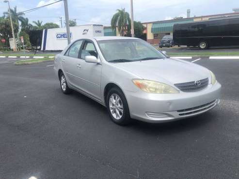 2004 Toyota Camry LE - cars & trucks - by owner - vehicle automotive... for sale in Margate, FL