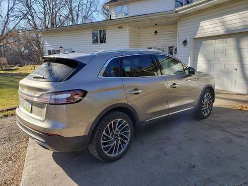 Near new 2020 Lincoln Nautilus - cars & trucks - by owner - vehicle... for sale in Waverly, IA