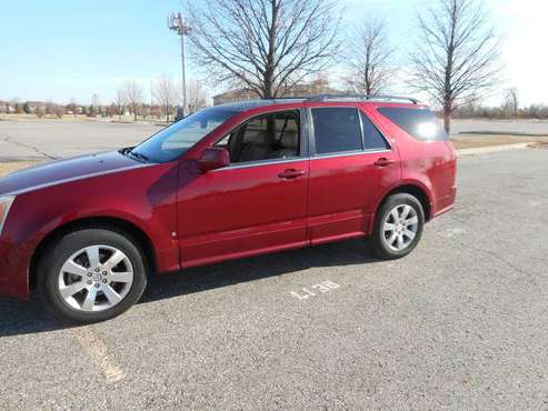 2006 CADILLAC SRX (SUV) - cars & trucks - by owner - vehicle... for sale in Grand Forks, ND