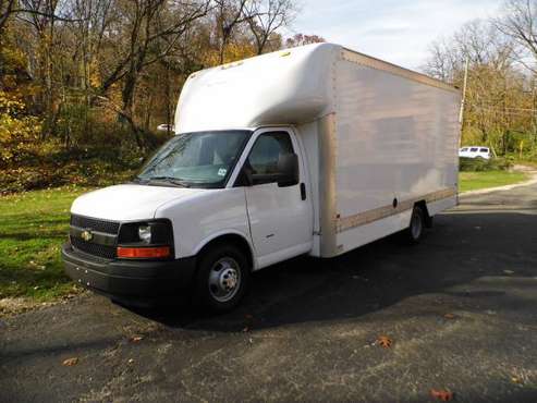2018 CHEVY EXPRESS 3500 BOX TRUCK - cars & trucks - by owner -... for sale in Woodbury, NY
