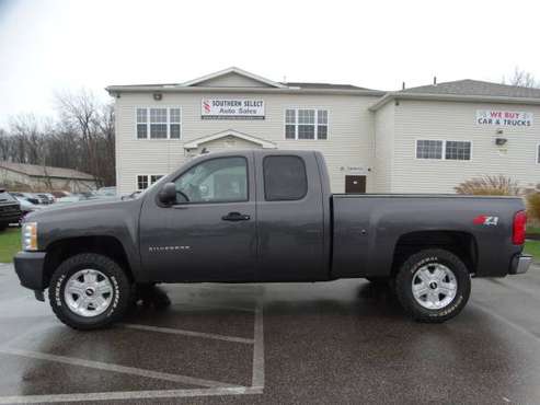 **Chevrolet Silverado 1500 5.3L V8 Extended Cab 4x4 Must See!** -... for sale in Medina, OH