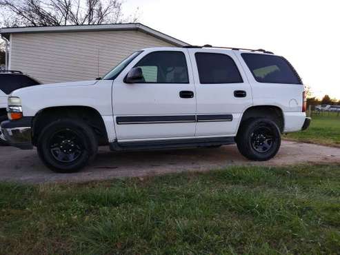 2005 chevy tahoe - cars & trucks - by owner - vehicle automotive sale for sale in Bradyville, TN