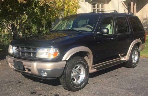 2000 Ford Explorer Eddie Bauer - cars & trucks - by owner - vehicle... for sale in Saint Paul, MN