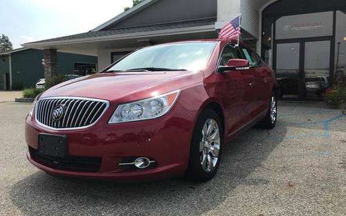 2013 Buick LaCrosse Leather 4dr Sedan - EVERYONE IS APPROVED! for sale in Rockford, MI