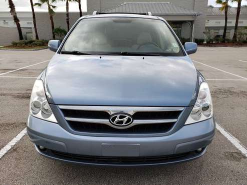 2007 Hyundai Entourage, Low miles for sale in Naples, FL