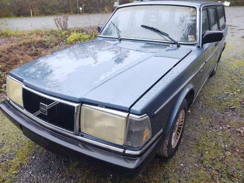Volvo 240 GL Wagon 1986 low miles - cars & trucks - by owner -... for sale in Mount Vernon, WA