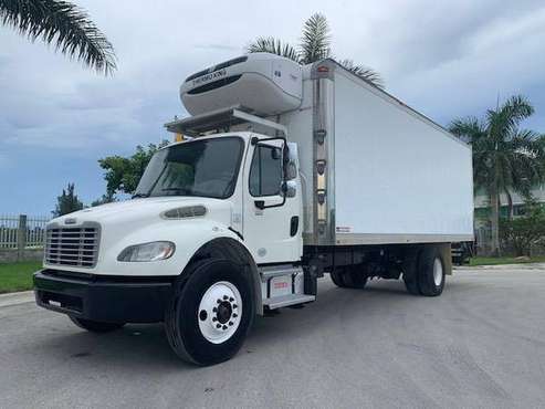 2013 FREIGHTLINER M2106 24'FT REEFER BOX WITH TUCK AWAY LIFT GATE -... for sale in Hialeah Gardens, FL