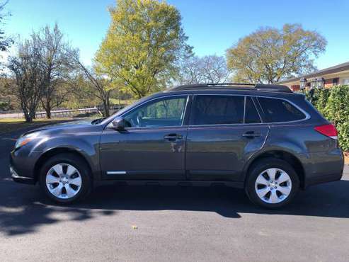 2011 SUBARU OUTBACK AWD:CASH PRICED TO SELL - cars & trucks - by... for sale in Woodbury, TN