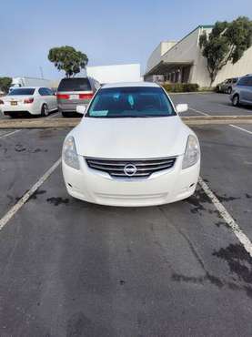 Nissan Altima 2011. Clean gas saver low miles - cars & trucks - by... for sale in South San Francisco, CA
