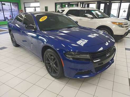 2019 Dodge Charger 4d Sedan AWD SXT - - by dealer for sale in Louisville, KY