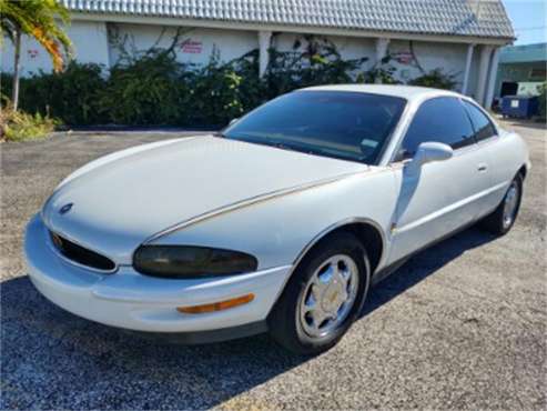 1997 Buick Riviera for sale in Miami, FL