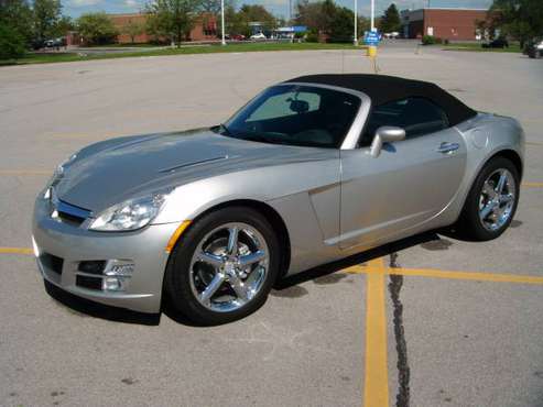 2007 Saturn Sky Convertible ONLY 35k MILES! for sale in Fort Wayne, IN
